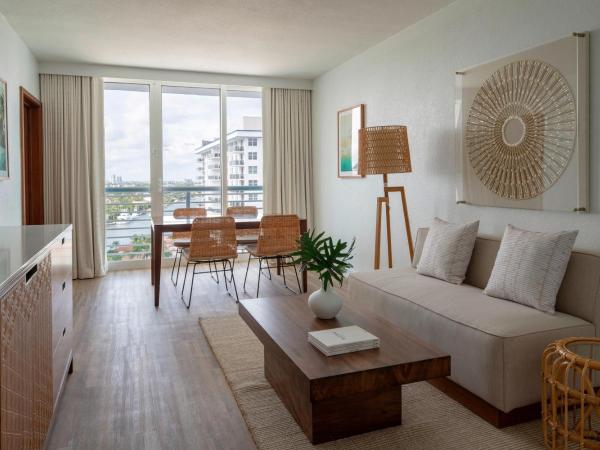 The Westin Fort Lauderdale Beach Resort : photo 1 de la chambre suite, 1 lit king-size - vue sur intracoastal