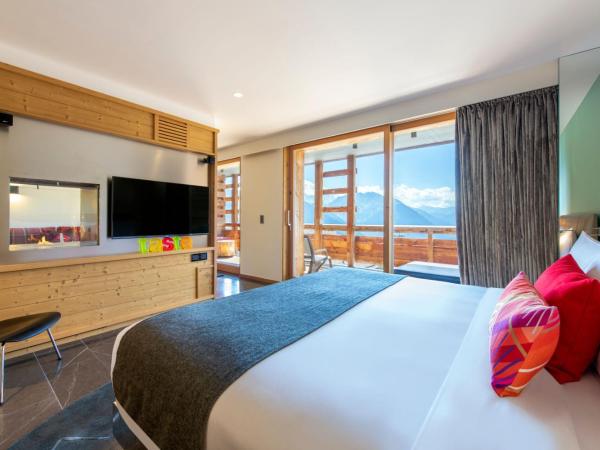 W Verbier : photo 1 de la chambre fantastique suite lit king-size avec balcon et cheminée