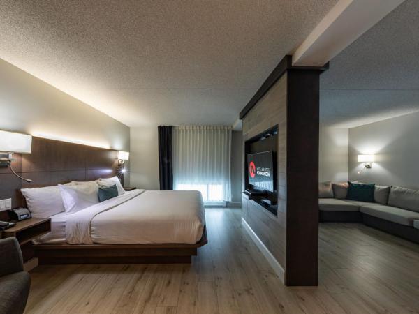 Hôtel & Suites Normandin Québec : photo 3 de la chambre suite studio double avec lit king-size