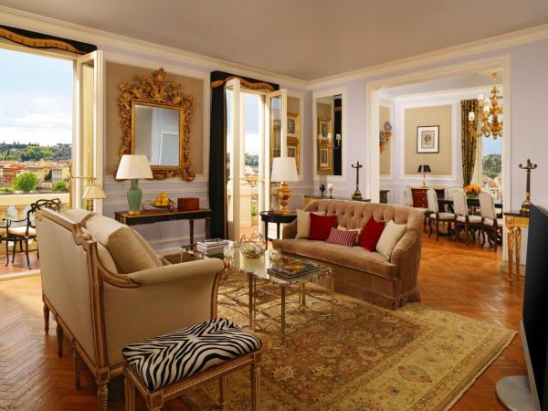 The St. Regis Florence : photo 2 de la chambre suite présidentielle avec 1 chambre lit king-size