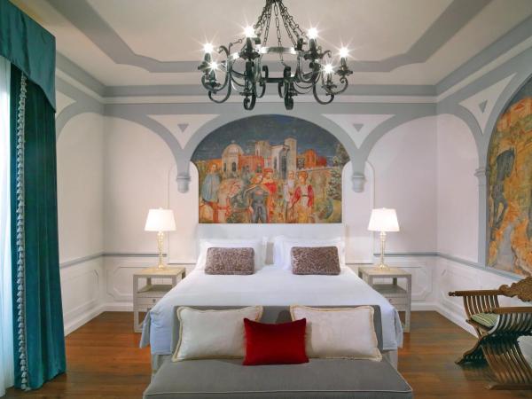 The St. Regis Florence : photo 1 de la chambre chambre premium avec 1 lit king-size