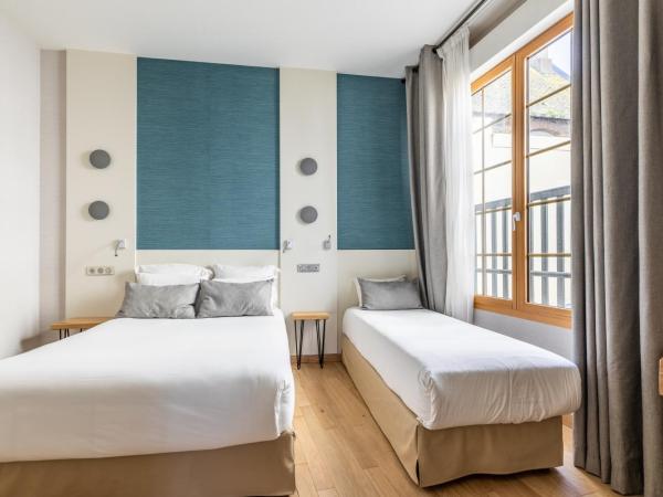 Hotel Kyriad Saint Malo Centre Plage : photo 8 de la chambre appartement (6 adultes) - vue sur mer