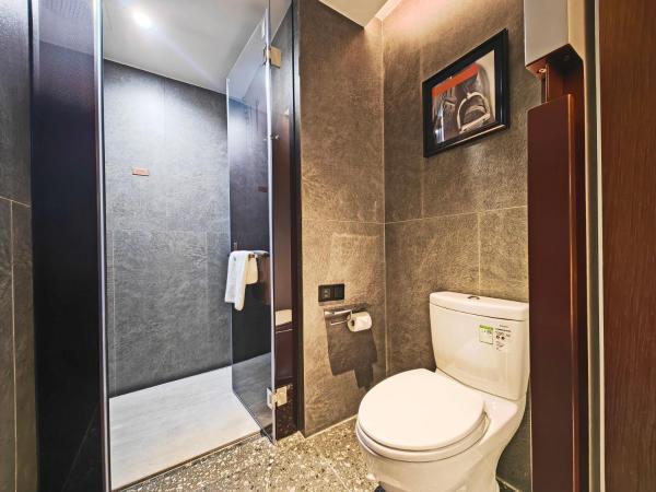 广州萝岗科学城骑士物语酒店Arthur Hotel Luogang Guangzhou-Free Shuttle Bus For Canton Fair : photo 9 de la chambre chambre lits jumeaux supérieure
