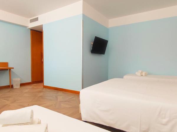 Catania Sea Palace Hotel : photo 4 de la chambre chambre familiale supérieure