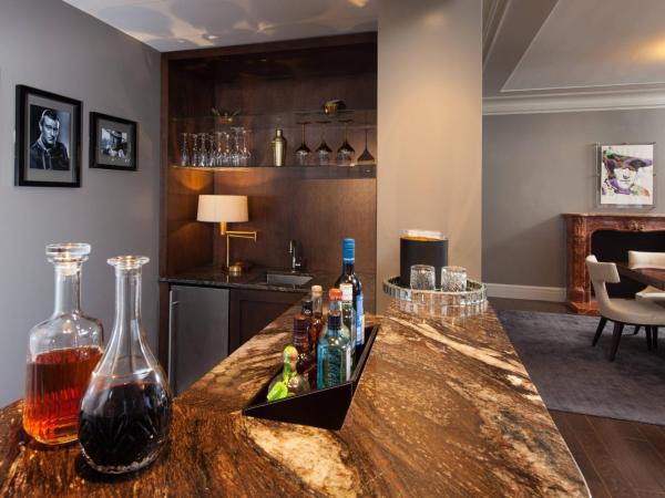 The St. Anthony, a Luxury Collection Hotel, San Antonio : photo 3 de la chambre grande suite 1 chambre john wayne avec 1 lit king-size