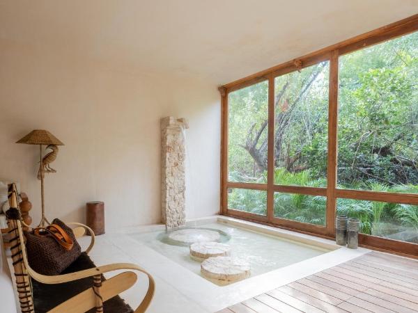 La Valise Tulum, member of Small Luxury Hotels : photo 3 de la chambre suite signature Étage inférieur - côté jungle