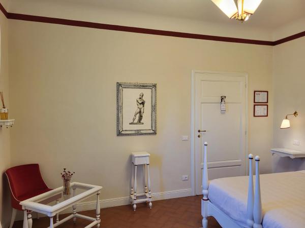 Villa Nardi - Residenza D'Epoca : photo 8 de la chambre chambre supérieure