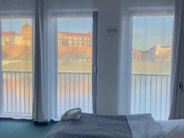 Hotel Poleski : photo 2 de la chambre chambre double ou lits jumeaux - vue sur château du wawel