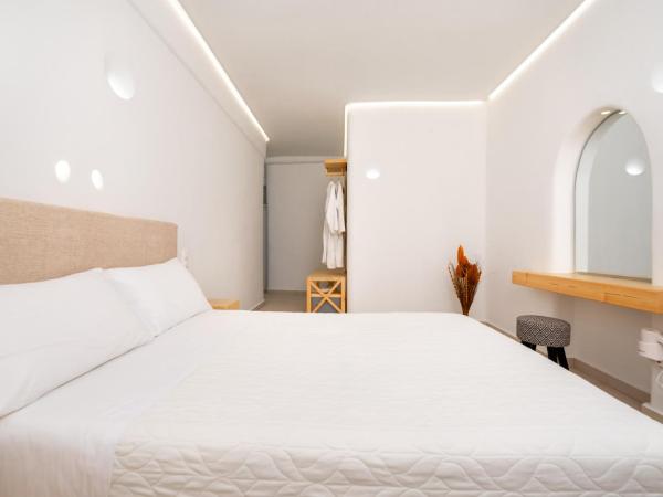 Hotel Thira : photo 7 de la chambre chambre double