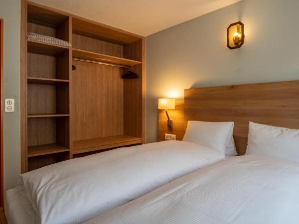 dala Hotel & Apartments : photo 5 de la chambre appartement familial 2 chambres avec balcon