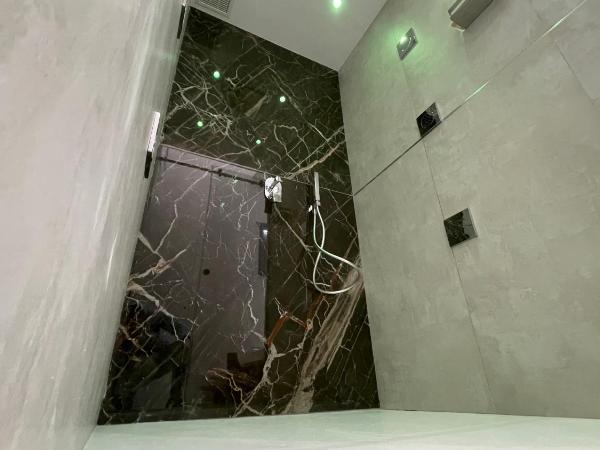 I Cappuccini Suite : photo 8 de la chambre suite deluxe avec baignoire spa