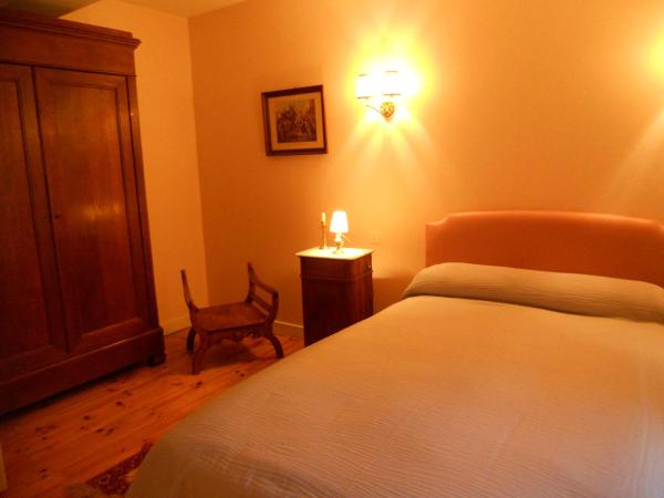 Château de la Moissetie : photo 2 de la chambre chambre double standard