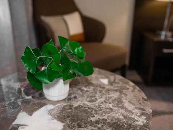 Royal Pacific Hotel : photo 10 de la chambre chambre lit queen-size deluxe