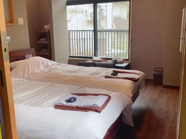 和正堂・禅 : photo 1 de la chambre chambre lits jumeaux avec toilettes communes