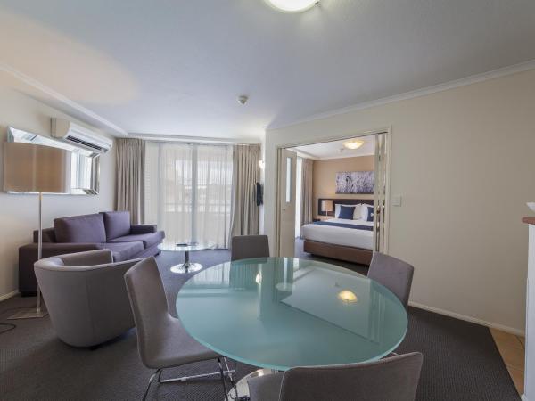 West End Central Apartments : photo 6 de la chambre appartement 1 chambre avec balcon