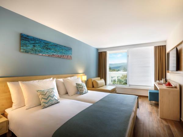 Valamar Bellevue Resort : photo 1 de la chambre chambre pour 2+1 personnes 