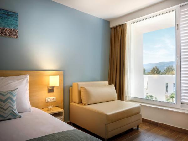 Valamar Bellevue Resort : photo 2 de la chambre chambre pour 2+1 personnes 