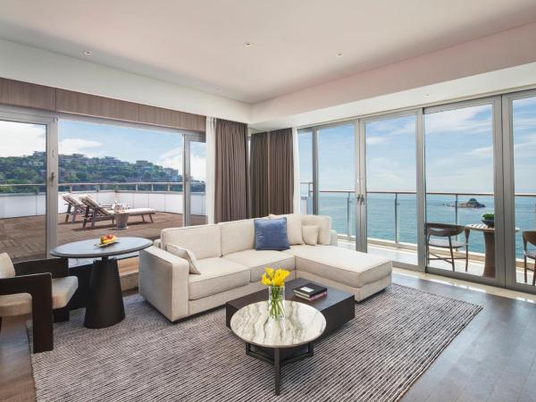 Intercontinental Shenzhen Dameisha Resort, an IHG Hotel : photo 3 de la chambre one-bedroom king suite with ocean view and balcony