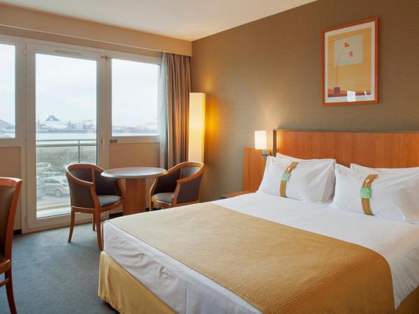 Holiday Inn Calais-Centre, an IHG Hotel : photo 5 de la chambre chambre lit queen-size 