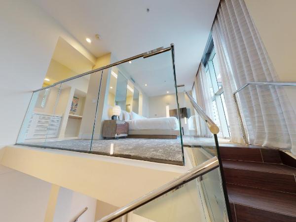Eden Roc Miami Beach : photo 4 de la chambre loft lit king-size en duplex - vue sur océan