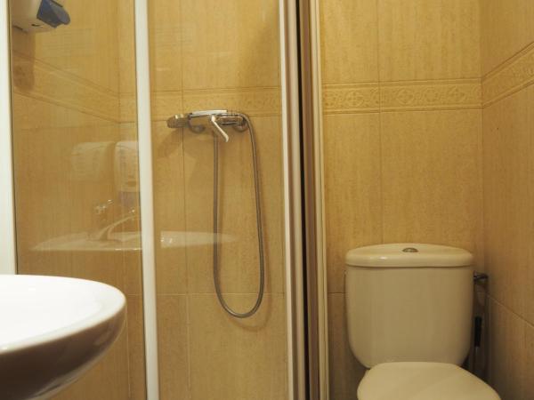 Hostal Acella : photo 5 de la chambre petite chambre double