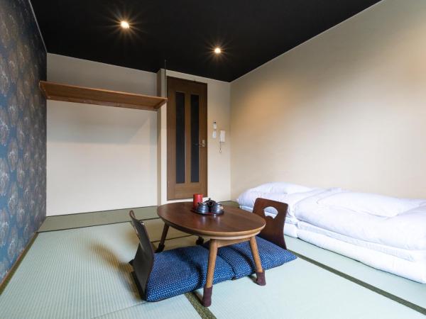 Tabist Sparkling Dolphins Inn Kyoto : photo 2 de la chambre chambre quadruple de style japonais