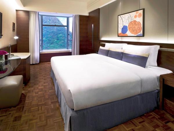 Nina Hotel Island South : photo 5 de la chambre chambre lit king-size ou lits jumeaux avec vue sur la colline