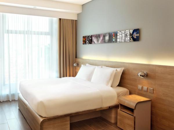 Lodgewood by Nina Hospitality Mong Kok : photo 3 de la chambre chambre lit king-size ou lits jumeaux w.