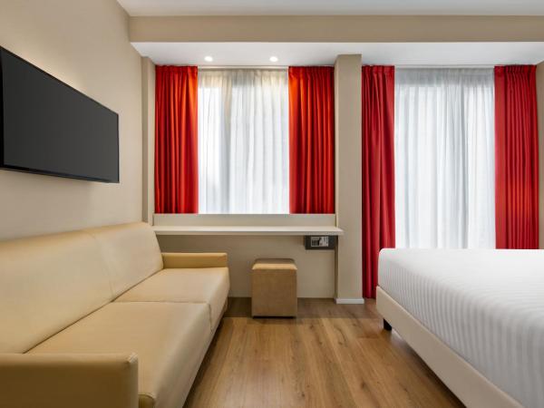 Wyndham Garden Florence : photo 3 de la chambre chambre standard avec lit queen-size et canapé-lit - non-fumeurs