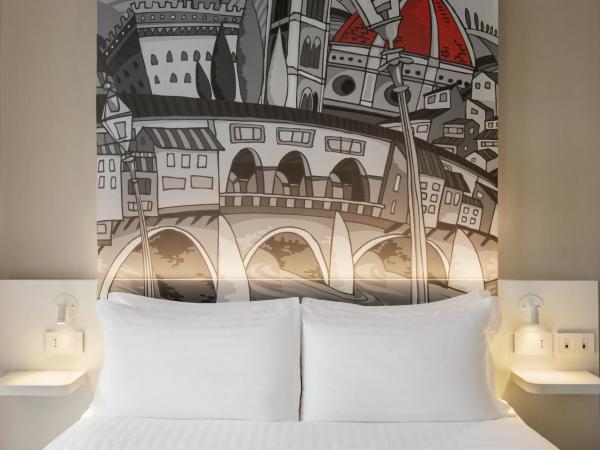 Wyndham Garden Florence : photo 2 de la chambre hébergement 1 lit queen-size standard - non-fumeurs