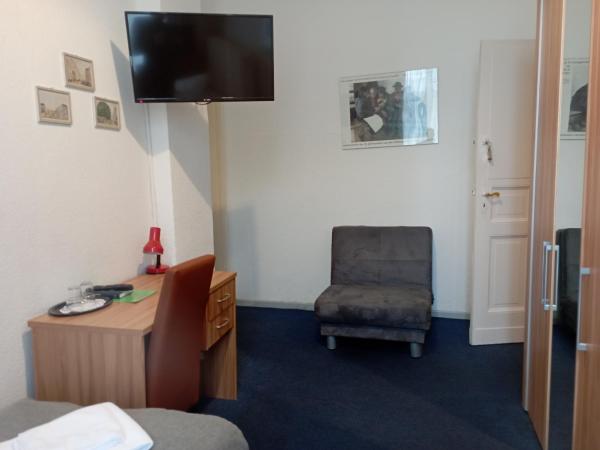 City Pension Berlin : photo 3 de la chambre chambre double