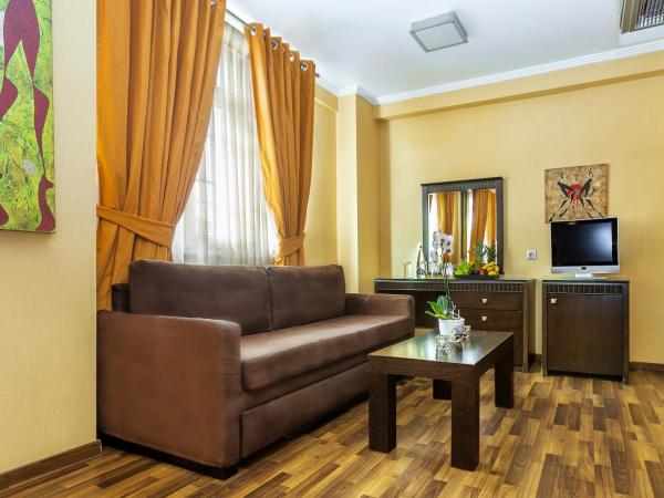 Egnatia Hotel : photo 7 de la chambre chambre quadruple
