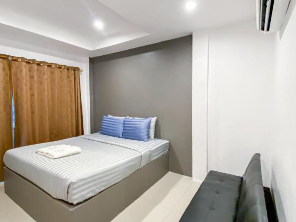 The Seathru Koh Larn : photo 3 de la chambre chambre double deluxe