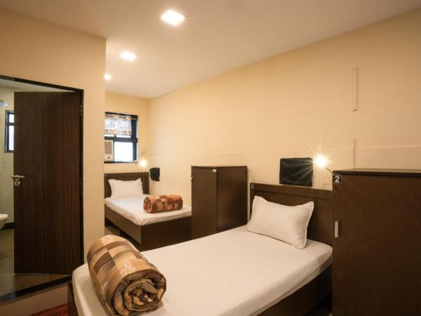 Zostel Mumbai : photo 3 de la chambre lit simple en dortoir