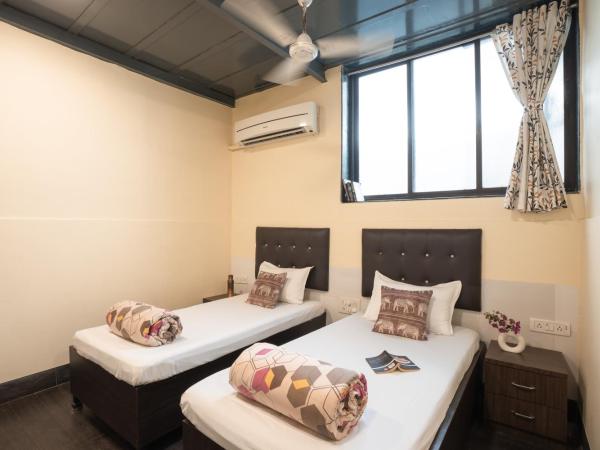 Zostel Mumbai : photo 1 de la chambre lit simple dans dortoir pour femmes de 2 lits