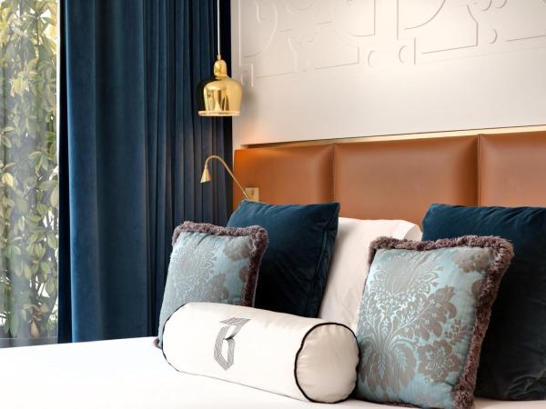 Hotel Bowmann : photo 7 de la chambre suite prestige – vue sur tour eiffel