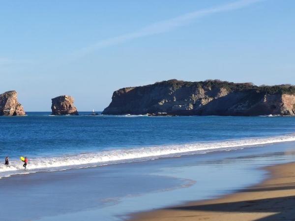 Hotel Uhainak : photo 4 de la chambre chambre double avec balcon - vue sur mer