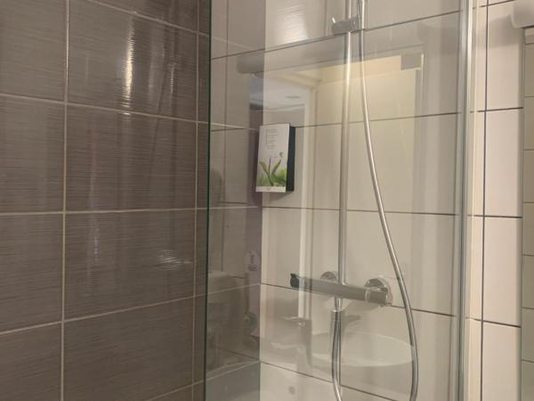 Hotel Restaurant Vesontio : photo 3 de la chambre chambre lits jumeaux confort