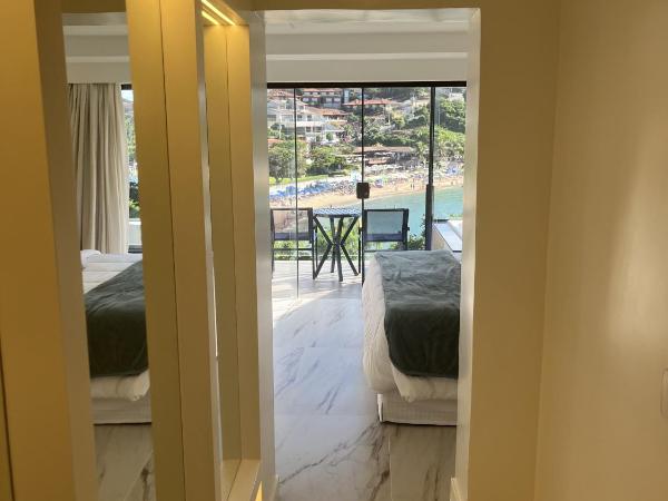 Colonna Park Hotel : photo 3 de la chambre king room with spa bath & sea view