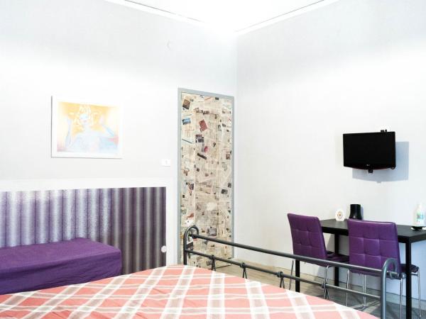 BEDandFLY : photo 4 de la chambre chambre double avec balcon