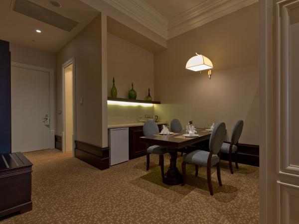 Vialand Palace Hotel : photo 9 de la chambre suite familiale