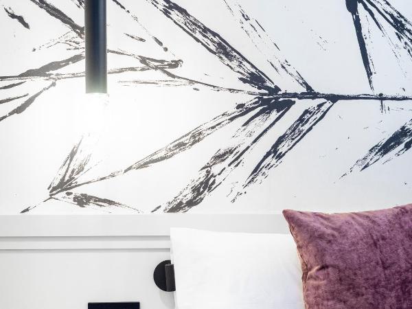 ARCELON HOTEL - New from 2023 : photo 5 de la chambre chambre double ou lits jumeaux