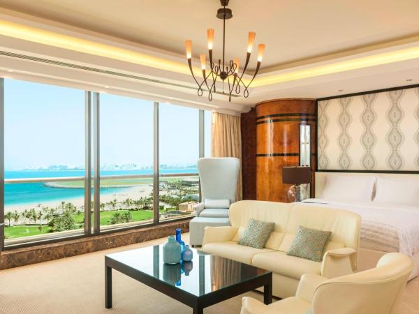 Le Royal Meridien Beach Resort & Spa Dubai : photo 4 de la chambre suite royale appartement 2 chambres avec 1 lit king-size et 2 lits jumeaux - accès au salon club et navette depuis l'aéroport de dubaï