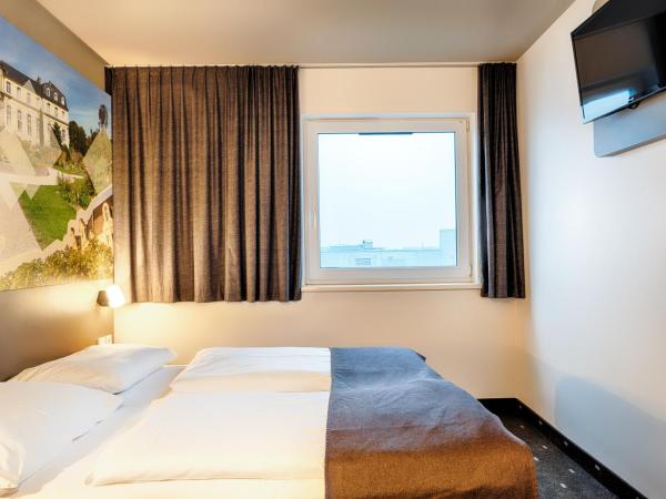 B&B Hotel Bonn-West : photo 4 de la chambre chambre double