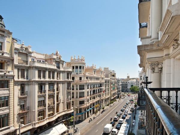 Catalonia Gran Vía Madrid : photo 2 de la chambre chambre double ou lits jumeaux avec vue