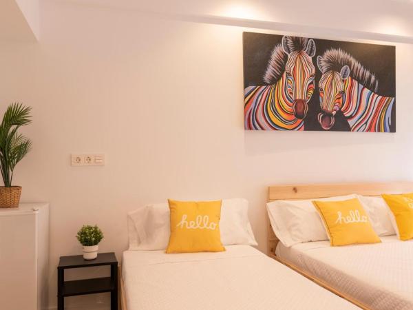 Bilbao ROOMS & KITCHEN Zorroza : photo 4 de la chambre chambre double avec lit d'appoint
