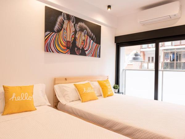 Bilbao ROOMS & KITCHEN Zorroza : photo 2 de la chambre chambre double avec lit d'appoint