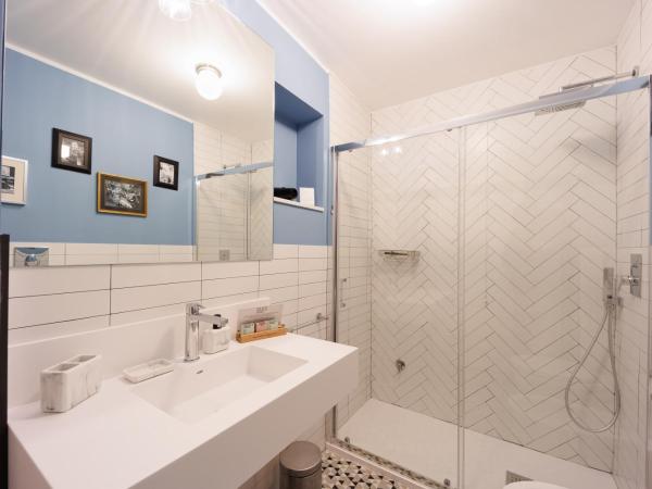 The Bellini House by House In Naples : photo 7 de la chambre chambre triple