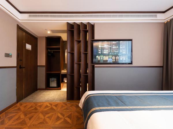 Time Traveller Boutique Hotel - Near Beijing National Stadium , Olympic Forest Park , National Convention Centre, Chinese Academy of Sciences, Beishatan subway station, Free laundryTourism consultation : photo 5 de la chambre chambre double deluxe