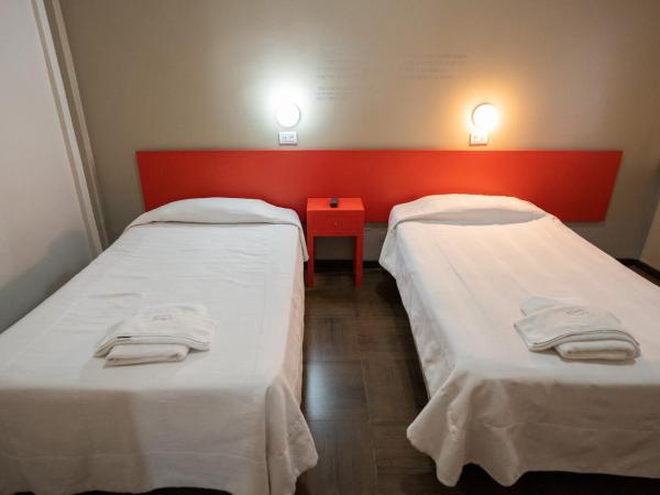 Hotel Posada Del Sol : photo 2 de la chambre chambre quadruple